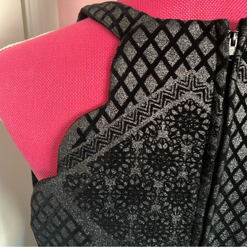 Metallic Silver and Black Burnout Velvet A-Line Dress size 13, EUC - Picture 6 of 8